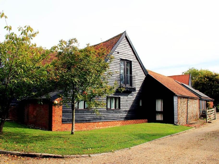 Bildeston Stunning Barn Conversion Ideal For Large Families מראה חיצוני תמונה