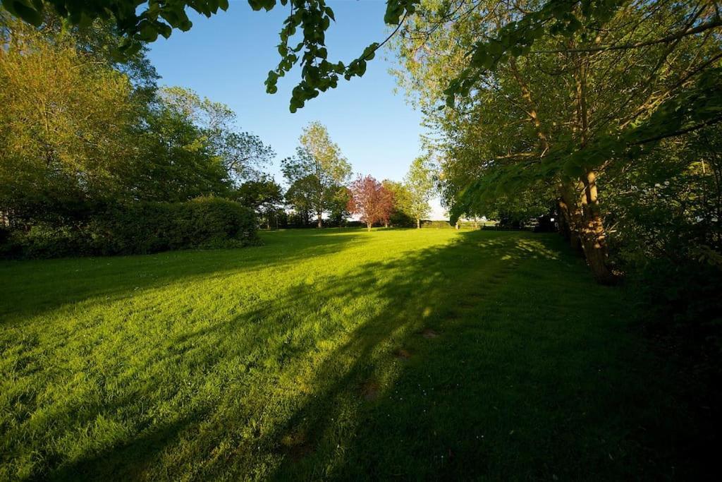 Bildeston Stunning Barn Conversion Ideal For Large Families מראה חיצוני תמונה