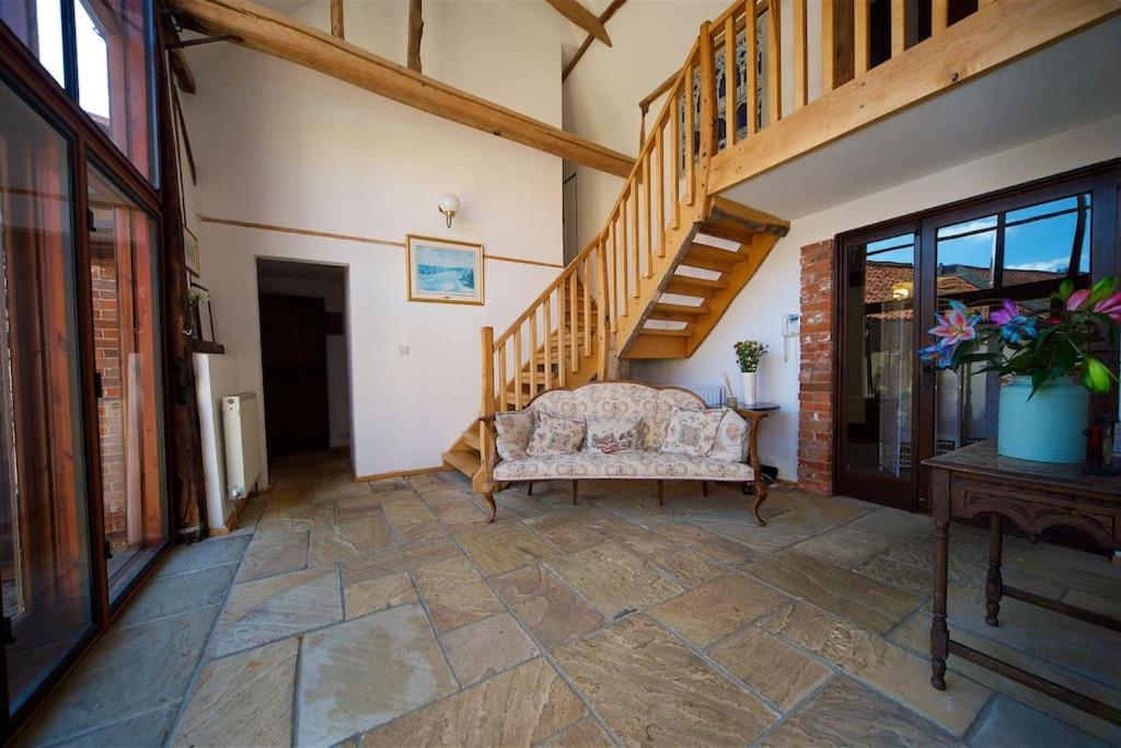 Bildeston Stunning Barn Conversion Ideal For Large Families מראה חיצוני תמונה